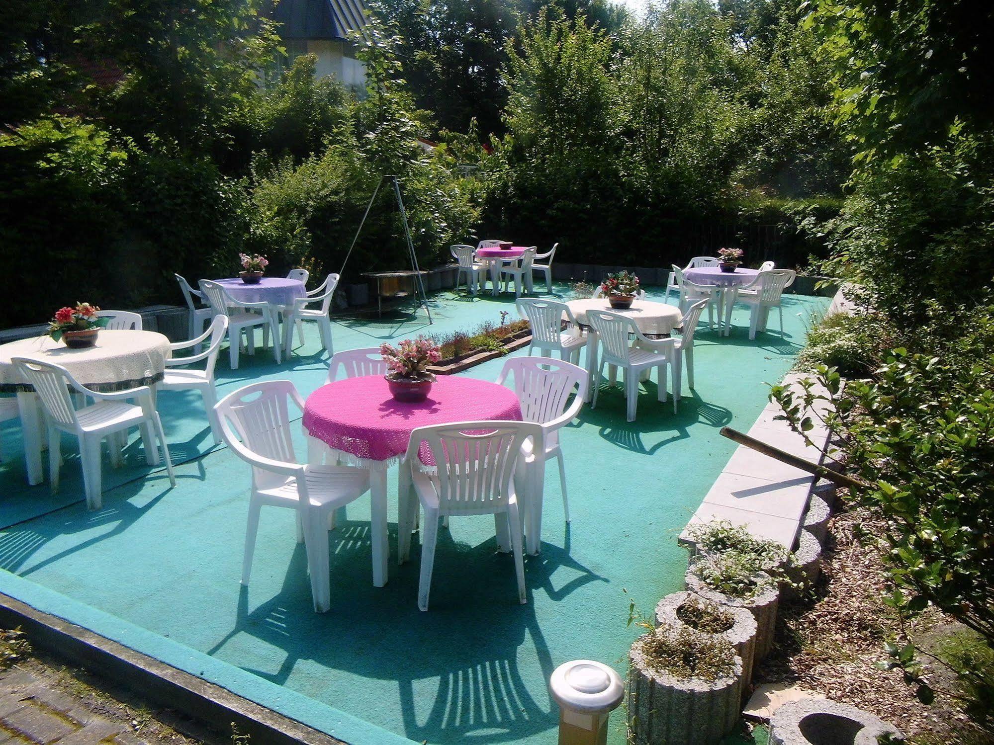 Hotel-Garni "Hof Von Hannover" Wittmund Bagian luar foto